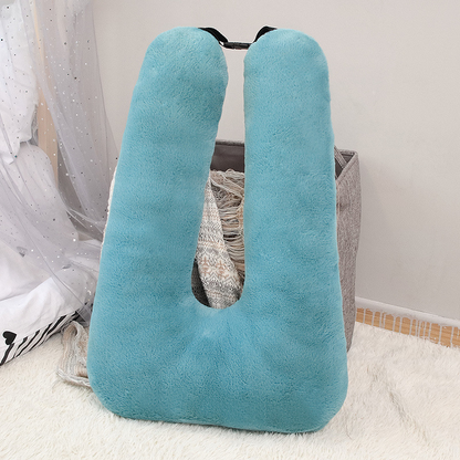 A sleep aid perfect for long journeys: Children's travel pillow