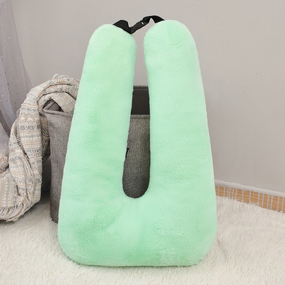 A sleep aid perfect for long journeys: Children's travel pillow